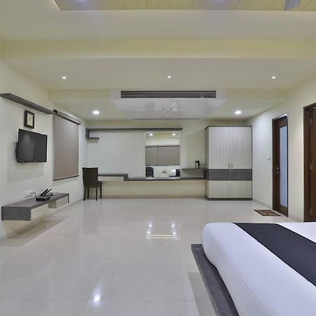 Atithi Resort Bharuch Экстерьер фото