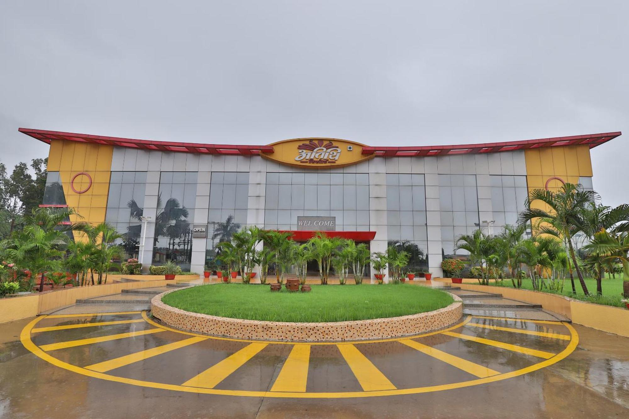Atithi Resort Bharuch Экстерьер фото
