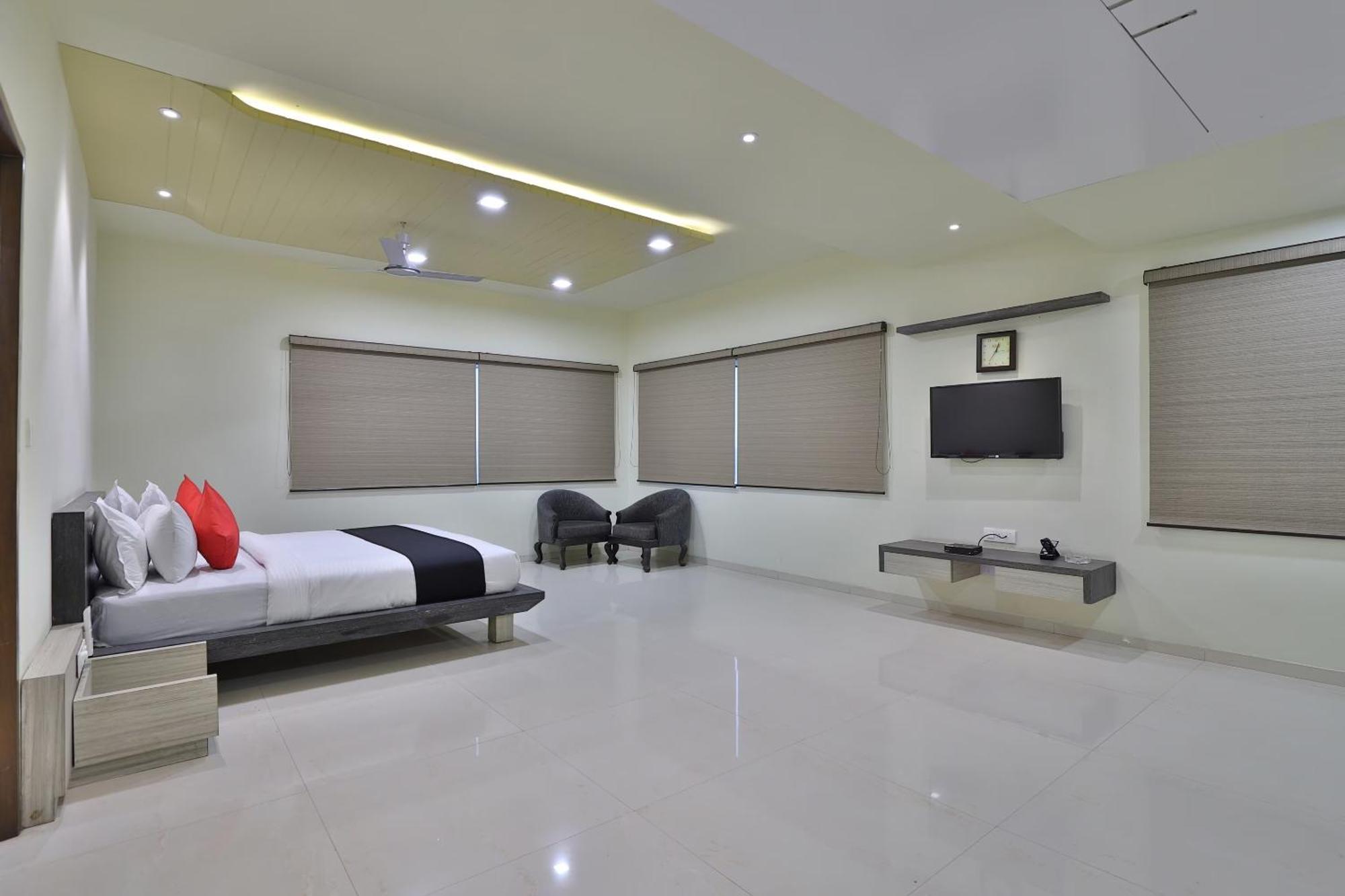 Atithi Resort Bharuch Экстерьер фото